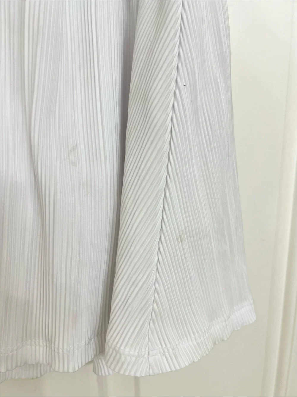 ALO Yoga Women's White micro plisse tennis skirt XS